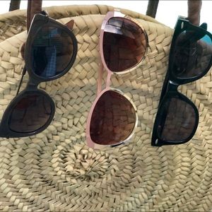 Three Pairs of Summer Sunglasses Bundle! ☀️😎 🕶